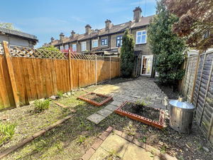 Photo 11- click for photo gallery